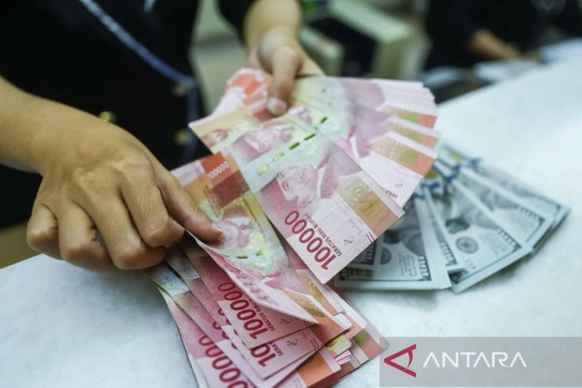Rupiah Rontok: Mengapa Kalimat Presiden Tidak Cukup untuk Mengatasi Masalah Nilai Tukar