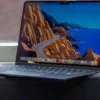 Samsung Display Siap Produksi Panel OLED MacBook Pro pada Juni 2026