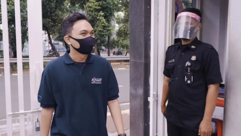 Satpam di Medan Lawan Begal, Selamat Usai Dibacok dan Ditembak