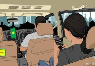 Sopir Taksi Online Diduga Melakukan Perusakan Mobil di Tol JORR