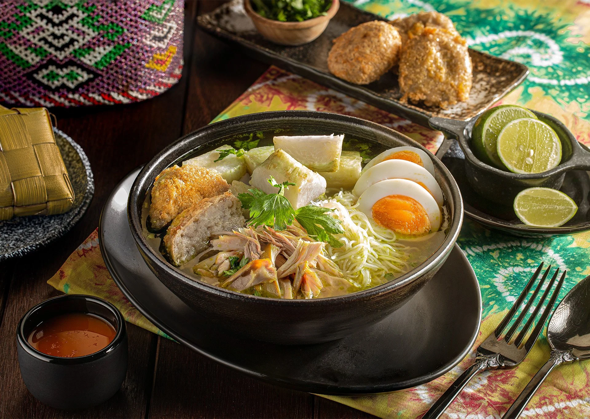 Soto: Kebangkitan Tradisi Makanan Lokal