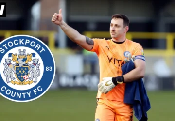 Stockport County: Empat Pemain Termasuk Kiper Hinchliffe Berpisah Setelah Musim 2025-26