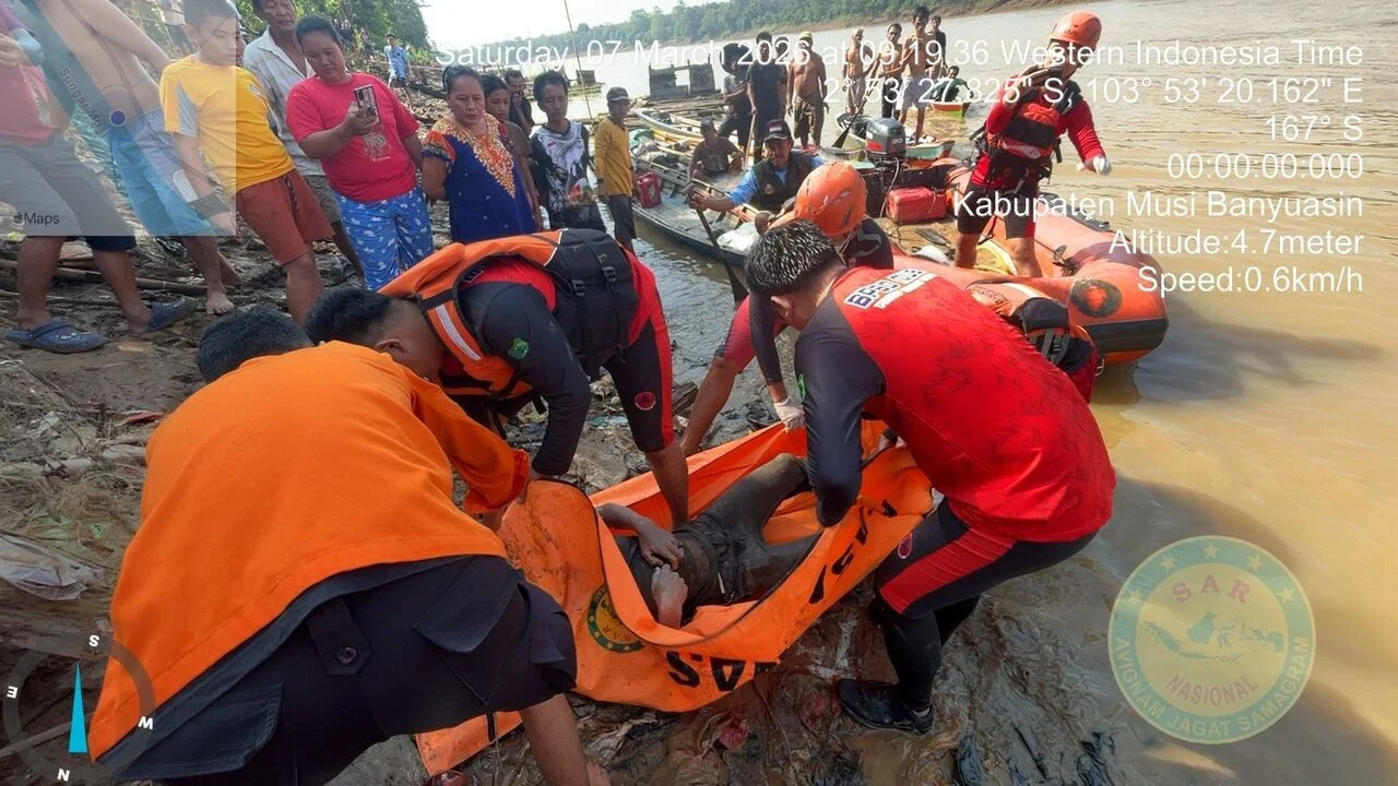 Tim Gabungan Evakuasi 24 Korban Tenggelam di Sungai Uwe Wamena
