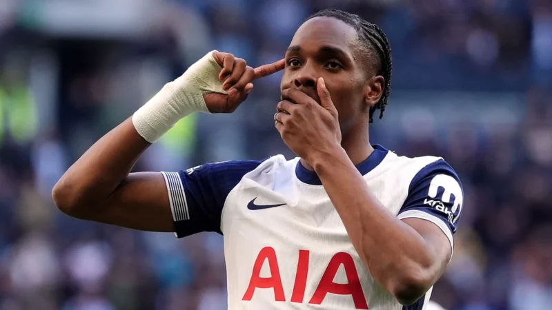 Tottenham Imbang Lawan Leeds: Mathys Tel dari Pahlawan Menjadi Beban