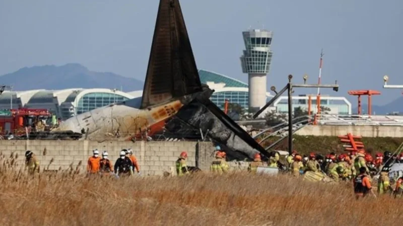 Tragedi di Bandara Denver: Penumpang Tewas Tertabrak Pesawat Frontier Airlines