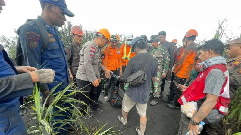 Tragedi di Gunung Dukono: Dua Warga Singapura Ditemukan Meninggal Dunia