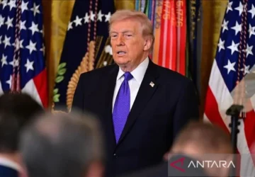 Trump Desak Iran Buka Selat Hormuz, Tuntutan AS yang Meningkat