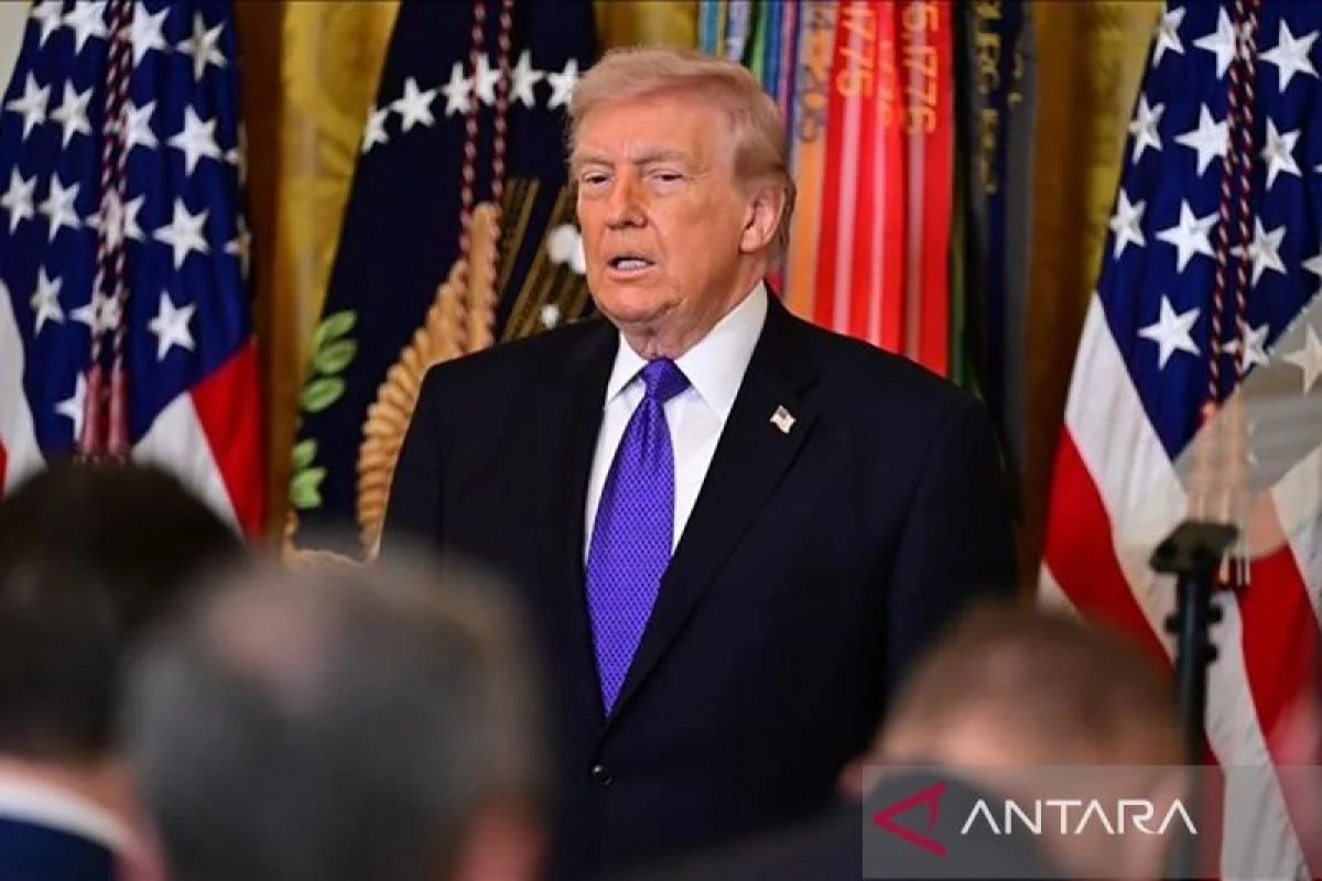 Trump Desak Iran Buka Selat Hormuz, Tuntutan AS yang Meningkat