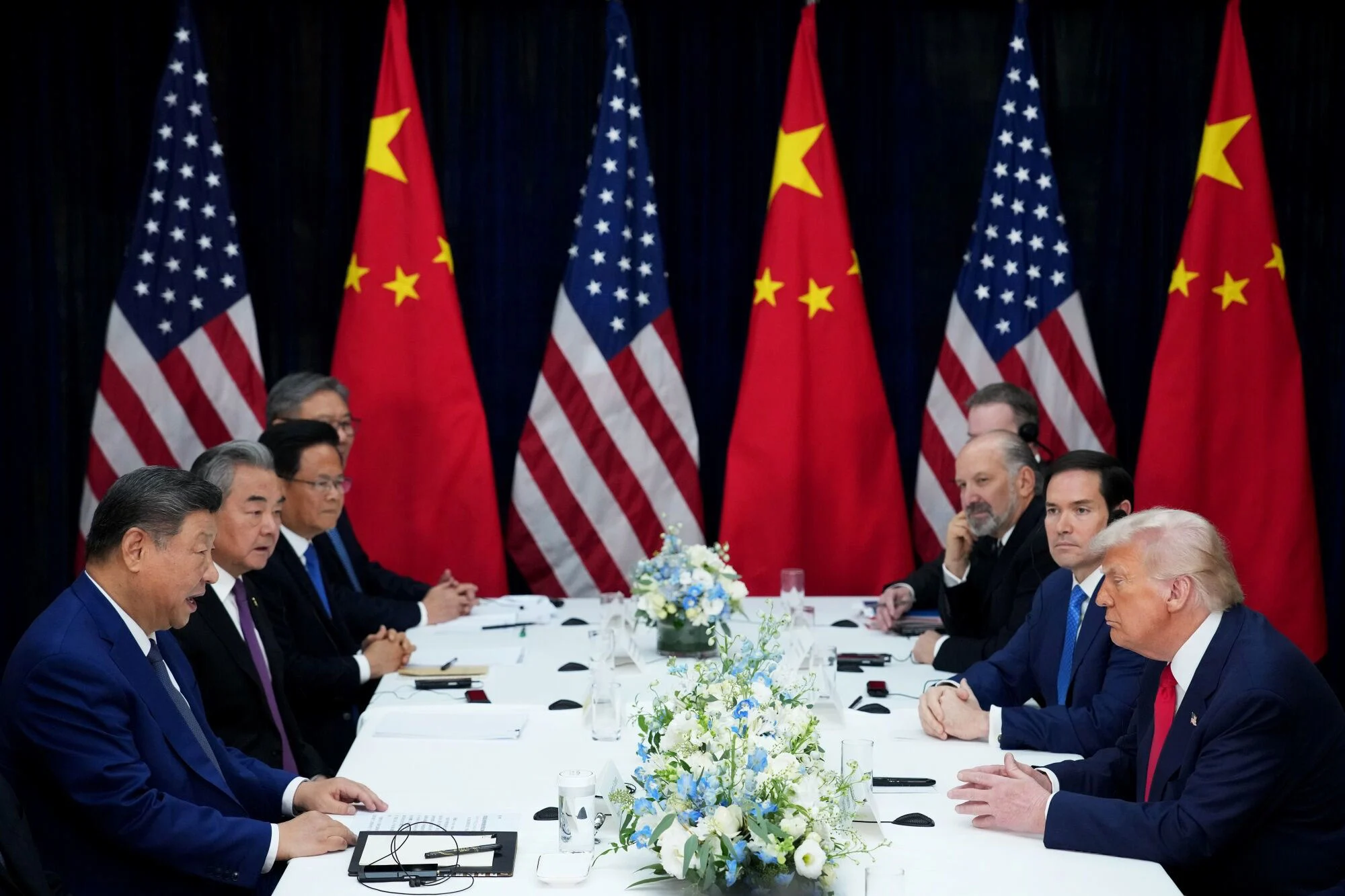 Trump-Xi Summit: Suasana Damai di Latar Belakang Konflik