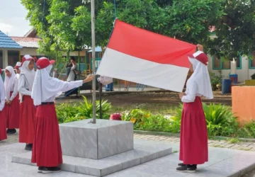 Upacara Bendera Hari Kebangkitan Nasional 2026: Ketahui Aturan Pakaian yang Harus Dikenakan