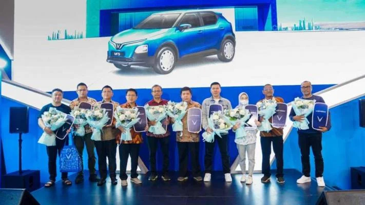 VinFast Sukses Membangun Mobil Listrik yang Membuat Indonesia Bangga