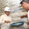 Wamendagri Minta Kepala Daerah Aktif Turun ke Lapangan untuk Mengawasi Inflasi