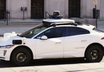 Waymo Hentikan Layanan Robotaksi di Lima Kota AS Akibat Cuaca Ekstrem