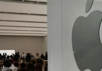 Apple Lebih Cepat Mengeluarkan Update Keamanan untuk Menghadapi Ancaman Hacker AI