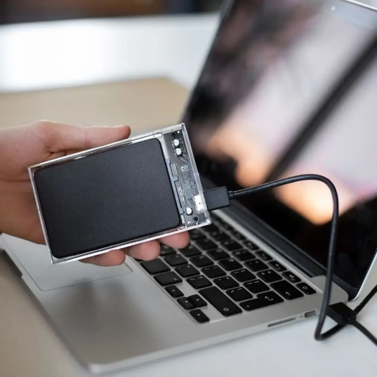 Apple Ungkap Alasan Kenaikan Harga Perangkat Akibat Industri AI