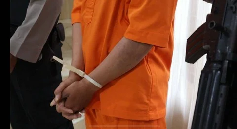 Buron Kasus Pencabulan Anak Angkat Ditangkap di Hotel Bogor