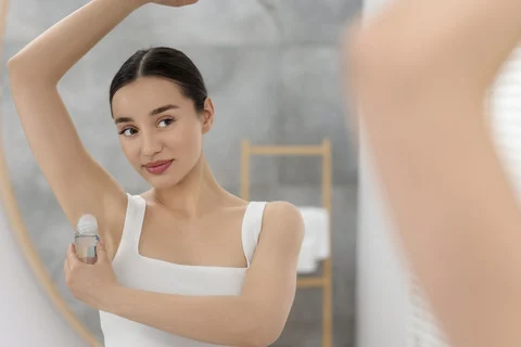 Deodoran Tidak Berdosa: Penyebab Ketiak Gelap yang Sebenarnya