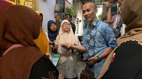 Digitalisasi Perlindungan Sosial di Surabaya: Membangun Sistem Bansos yang Lebih Efisien