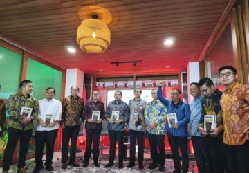 Dirgayuza Jelaskan Alasan Terbitkan Buku Presiden Solusi