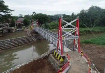 Empat Jembatan Tenggelam Dirakit untuk Meningkatkan Konektivitas Desa