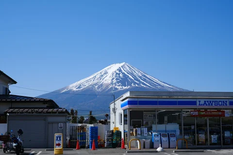 Fujikawaguchiko: Konsekuensi Nation Branding Jepang yang Mendeskripsikan Overtourism