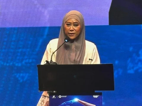 Indonesia Dominasi Sepertiga Ekonomi Digital ASEAN: Kontribusi Meutya Hafid