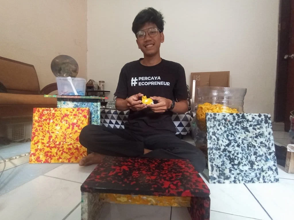 Inovasi RepLast Lab Mengubah Sampah Plastik Jadi Bernilai