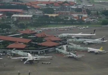 Jemaah Umrah-Haji Khusus Lewat Terminal 2F Bandara Soetta: Kebijakan Baru Mulai 1 Juli