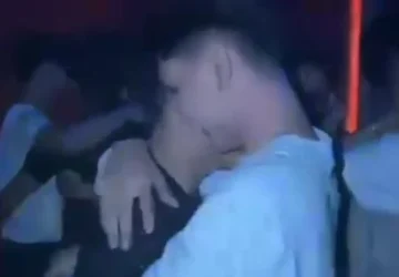 Karawang: Video Pria-Pria Saling Berpelukan Mengundang Kritik