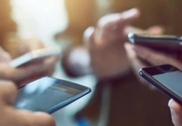 Kenaikan Harga Smartphone: Bagaimana Lonjakan Biaya Komponen Mempengaruhi Industri?