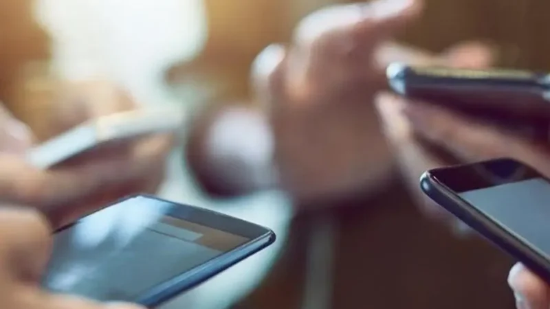 Kenaikan Harga Smartphone: Bagaimana Lonjakan Biaya Komponen Mempengaruhi Industri?