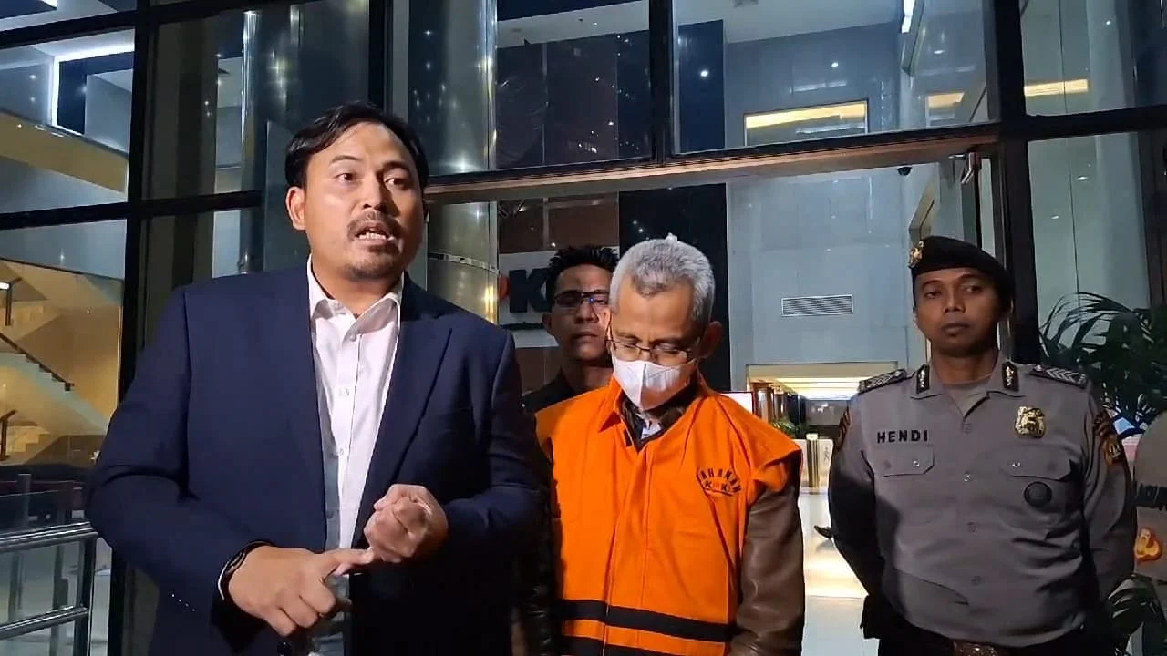 KPK Limpahkan Berkas Tersangka ANS Kosasih dan Ekiawan Heri Primayanto dalam Kasus Korupsi PT Taspen