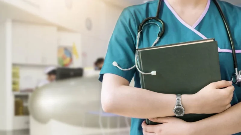 Krisis Dokter di Indonesia: Menkes Ungkap Kekurangan dan Ketimpangan