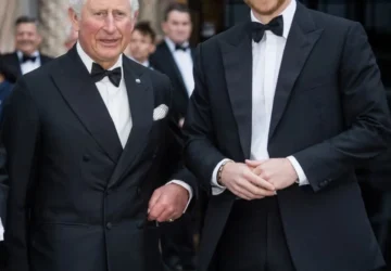 Kunjungan Keluarga Putra Harry ke Inggris Dibatalkan pada Jam Terakhir