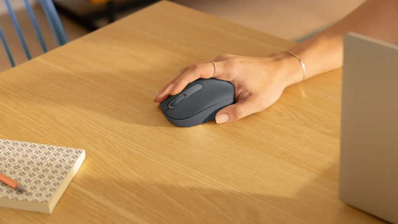 Logitech Luncurkan Mouse Wireless Mobi Fold yang Bisa Dilipat dengan Desain Inovatif