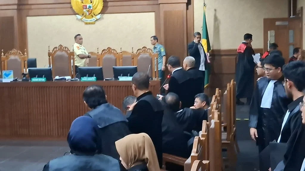 Majelis Hakim Langsung Bubar Setelah Membaca Putusan Nadiem Makarim
