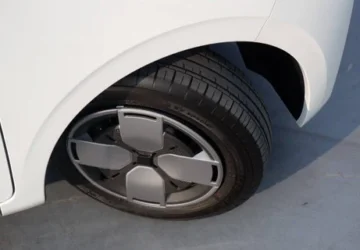 Mengenal Ban Mobil Listrik: Pentingnya Pemilihan yang Tepat