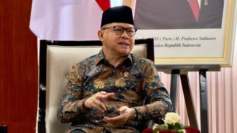Menteri Mukhtarudin Pulangkan Warga Kalteng Tertahan di Kamboja dengan Cepat dan Aman