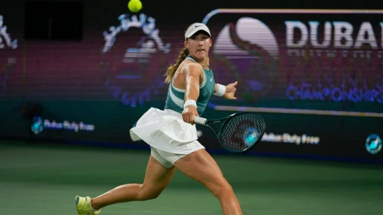 Mirra Andreeva Menghentikan Rekor Menang Kostyuk untuk Mencapai Final Grand Slam Pertama