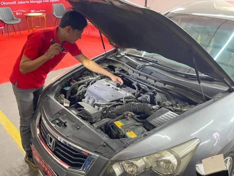 Mobil Bekas Bermasalah, SIM Digital dan Kejurnas Auto2000: Berita Terbaru