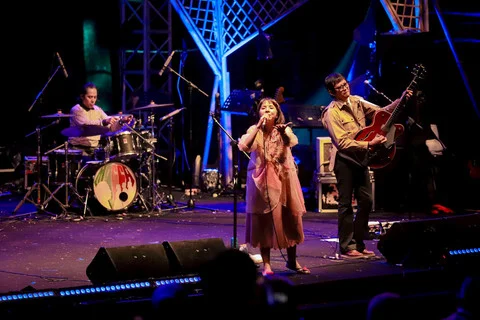 Mocca Tutup Manis Jazz Gunung Slamet dengan Nostalgia yang Hangat