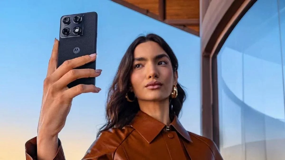 Motorola Signature Hadir di Pasar Indonesia dengan Bodi Ultra Tipis