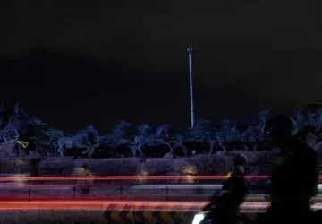 Pemprov DKI Padamkan Lampu Jakarta, Harga Telur Turun: Apa yang Terjadi?