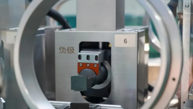 Peneliti China Revolusi Industri Mobil Listrik dengan Baterai Solid-State Super Cepat