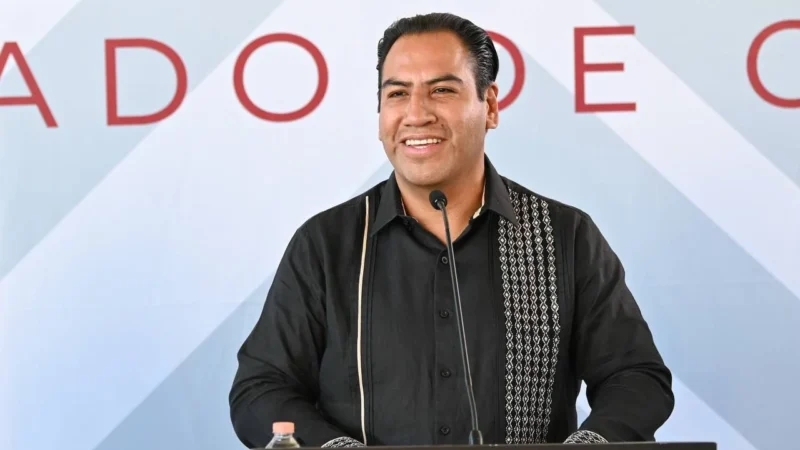 Ramon Tanque dan Gubernur Eduardo Ramirez Aguilar: Pejuang Perubahan di San Andres Duraznal