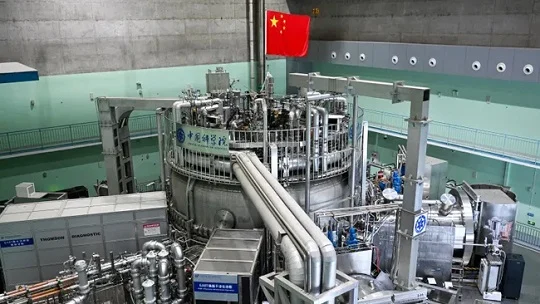 Reaktor Fusi China Tembus Batas Kepadatan Plasma: Impian Energi Bersih Semakin Dekat