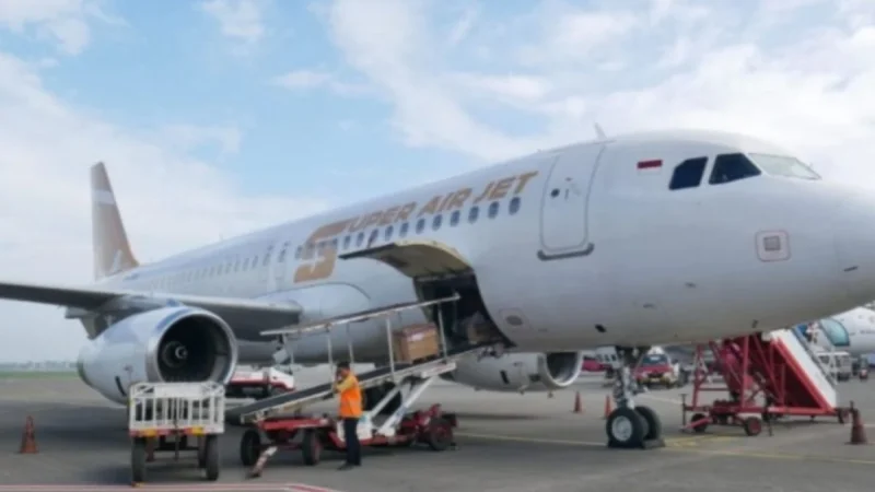 Ryanair dan El Al Membuka Rute Baru ke Catania dan San Francisco