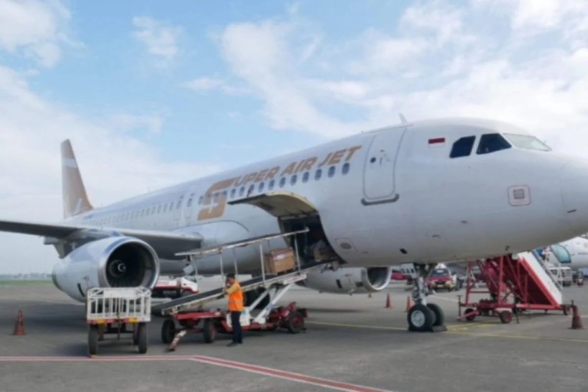 Ryanair dan El Al Membuka Rute Baru ke Catania dan San Francisco