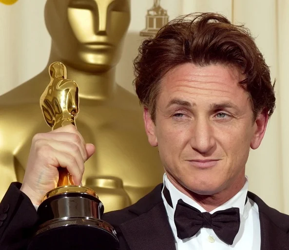 Sean Penn Menghindari Penghargaan Oscar untuk Keseimbangan Mental