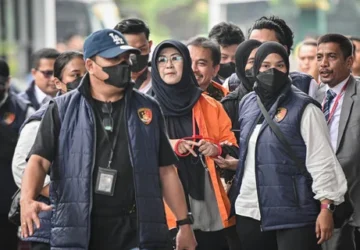 Sidang Perdana Dr. Tifa dan Roy Suryo: Kasus Ijazah Palsu Jokowi Masuk Babak Baru